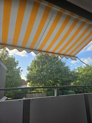 Exklusive, vollständig renovierte 2-Zimmer-Wohnung mit Balkon zwischen Bonn und Köln