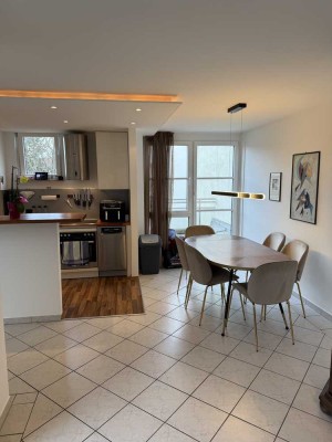 Modernisiertes Penthouse mit Dachterrasse und Tiefgaragenstellplatz in der Maxvorstadt