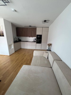 Moderne 2-Zimmer-Dachgeschosswohnung mit 2 Garagenplätzen – 2104 Spillern