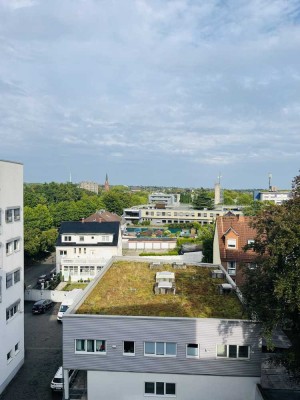 Penthouse-Wohnung mit Dachterrasse in RE-Zentrum