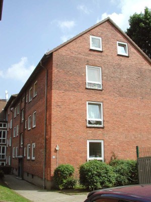 Frisch modernisierte  2-Zimmer-Dachgeschosswohnung