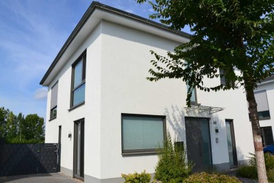 Hochwertige Stadtvilla mit Vollausstattung