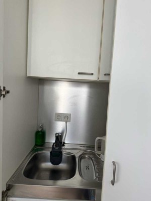 **Zwischenmiete: Apartment im Studentenwohnheim