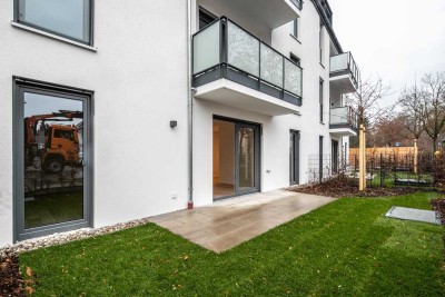 Dachau-Süd! Tolle, neue und exklusive 2-Zi.-EG-Whg. mit moderner EBK und Sonnenterrasse !