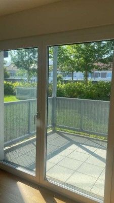 Schöne Erdgeschosswohnung mit Einbauküche