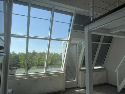 Exklusive 1-Raum-DG-Wohnung mit EBK in München Riem-Messestadt