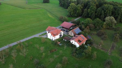Möblierte 2-Zimmer-Wohnung mit Terrasse in Meckenbeuren