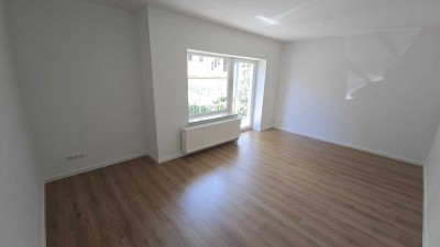 + + + perfekt geschnittene 3,0-Zimmerwohnung mit Balkon und Einbauküche! + + +