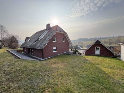 Traumhaus: Viel Platz & Qualität in Breidenbach OT