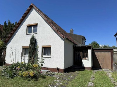 Grundstück mit renovierungsbedürftigen Altbestand-zentral in Burghausen