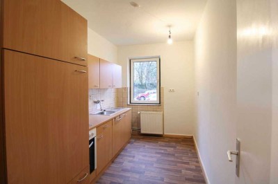 Bezugsfrei: Helle 2-Zimmer-ETW mit Balkon direkt am Herold-Center.