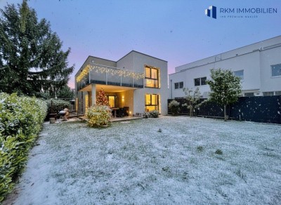 WEIHNACHTSAKTION! PROVISIONSFREIES modernes Haus – hochwertig ausgestattet