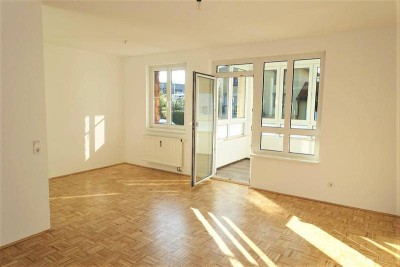 Sonnige Wohnung mit Loggia