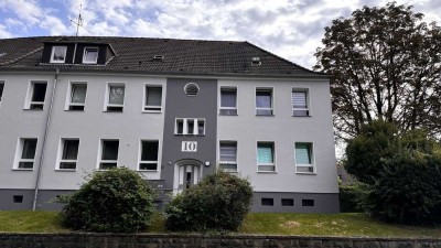 *** Erstbezug nach Modernisierung! Charmante Altbauwohnung mit Duschbad! ***