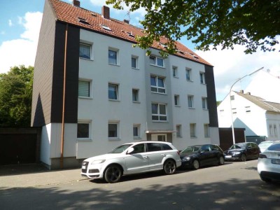 Schön, gut und … günstig! 3,5 Raum-Wohnung komplett renoviert - bezugsfertig - Top Zustand