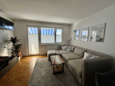 Tolle 3 Zi.-Wohnung mit Balkon und EBK für Kurzzeitvermietung bis max. 01.10.2025 zu vermieten!