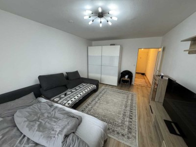 Moderne, gepflegte 1-Zimmer-Penthouse-Wohnung mit EBK in Villingen-Schwenningen