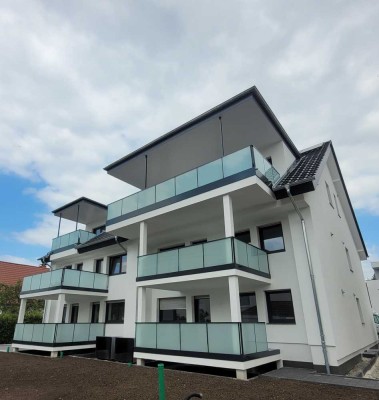 Erstbezug: PB nähe Töterlöh, OG Wohnung - 3 Zimmer Wohnung mit Balkon, Einbauküche usw.