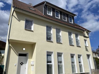 Ansprechendes Mehrfamilienhaus mit Terrasse und ebenerdigem Bungalow - auch zur Selbstnutzung