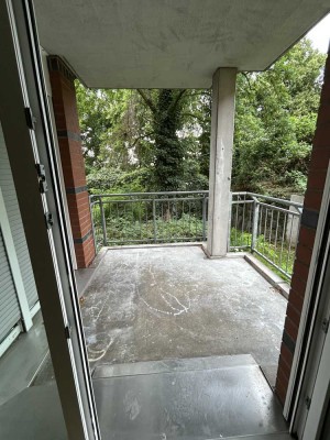 2-Zimmer Erdgeschosswohnung mit Balkon in Düsseldorf-Rath