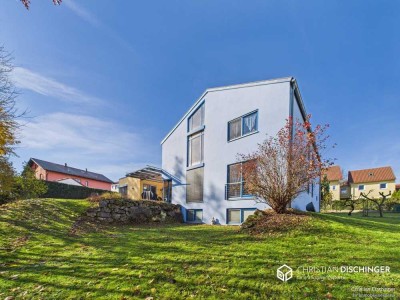 Familienidylle auf 224 m² – mit Kubus-Anbau, Pool und traumhaftem Garten