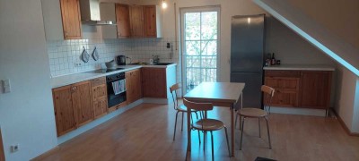 Exklusive 2-Raum-DG-Wohnung mit EBK in Ingolstadt