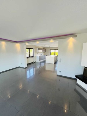 Exklusive 3-Raum-Wohnung mit Balkon und Einbauküche in Mannheim Gartenstadt