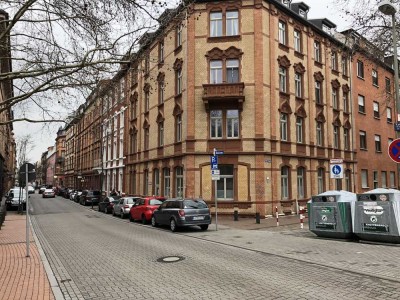 Altbau. Erstbezug nach Renovierung. Denkmalschutz Zwei Zimmer Wohnung in Ludwigshafen Hemshof