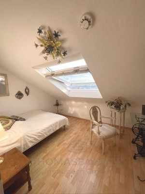 3-Zimmer Dachgeschosswohnung in ruhiger Lage