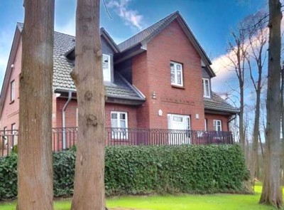 Leidenschaft für SH am eigenen See 230.000 m² + stilvolles Eigenheim