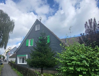 Helles Haus mit Terrasse & Vorgarten in Solingen Ohligs/Aufderhöhe/Merscheid