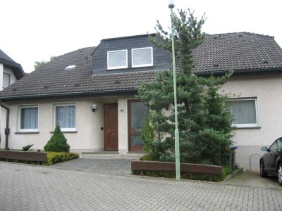 Hagen-Holthausen, Komfortable 3 Zimmer-DG-Wohnung