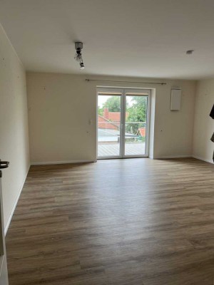 Ansprechende 3-Zimmer-Wohnung mit gehobener Innenausstattung mit Balkon in Friedrichskoog