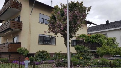 Schöne  vier Zimmer Wohnung mit großem Balkon in Ortenaukreis, Appenweier