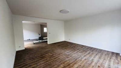 Briller Viertel: Hochwertig sanierte 3,5-Zimmer Wohnung mit 2 Balkonen & gemeinschaftl. Dachterrasse