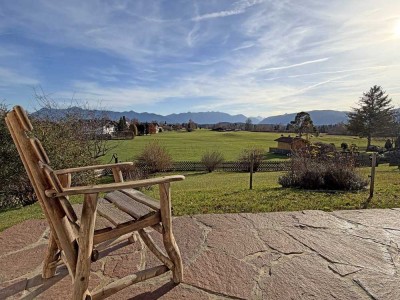 Solides Zweifamilienhaus in begehrter Aussichtslage von Uffing