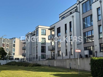 Attraktive Neubau-Penthouse-Wohnung mit Dachterrasse und Tiefgaragen-Stellplatz