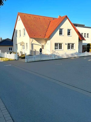 Vielseitiges Wohn- und Geschäftshaus mit Einliegerwohnung – In bester Lage von Sassnitz auf Rügen