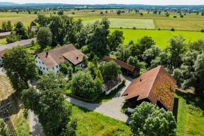 Historischer Landsitz mit immensem Raumangebot