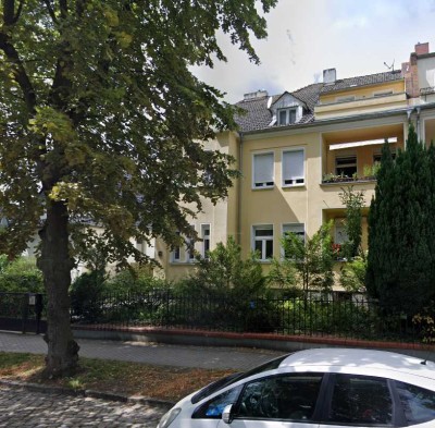 Erstbezug nach Sanierung mit EBK: Geschmackvolle 2-Raum-Erdgeschosswohnung in Neuenhagen bei Berlin