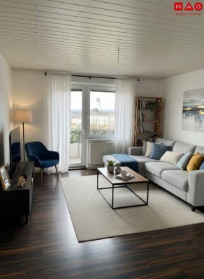 Familienfreundliche 4-Zimmer Wohnung - BALKON, Bad mit Wanne und privater Parkplatz, TOP Verkehrsanbindung!