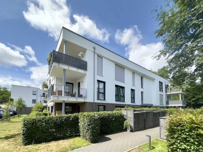 Moderne Wohnung mit Terrasse und Garten
