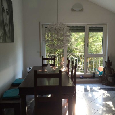 Schöne, geräumige Dreizimmer Wohnung mit Balkon in Frankfurt am Main - Bergen-Enkheim