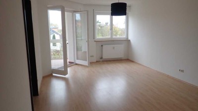 Schöne 1 ZKB Wohnung mit Wintergarten, Nähe Bahnhof Mering!