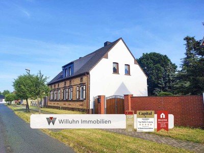 Zweifamilienhaus mit Charme und großem Grundstück–vielfältige Nutzungsmöglichkeiten in ruhiger Lage