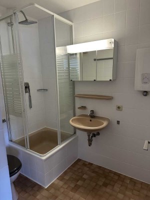 1-Zimmer Dachgeschosswohnung in Filderstadt mit Terrasse