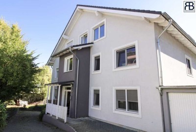 Sofort bezugsfrei! Exklusive, sanierte Wohnung mit Tiefgaragenstellplatz im Herzen Brühls