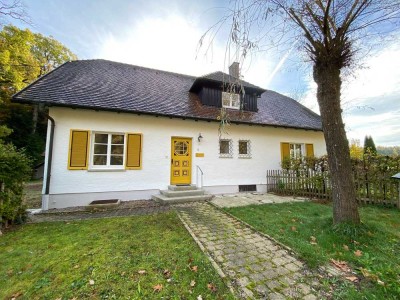 Freistehendes Wohnhaus mit viel Platz in Alleinlage  zu vermieten