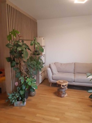 Aufgepasst: Herrliche 1-Zimmer Wohnung mit Terrasse und Stellplatz in der Tiefgarage