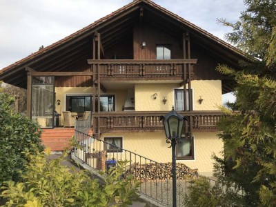 Schönes Einfamilienhaus in erhöhter Lage
